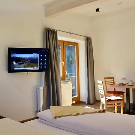 Bed and Breakfast Norika Σάαλμπαχ-Χίντεργκλεμ